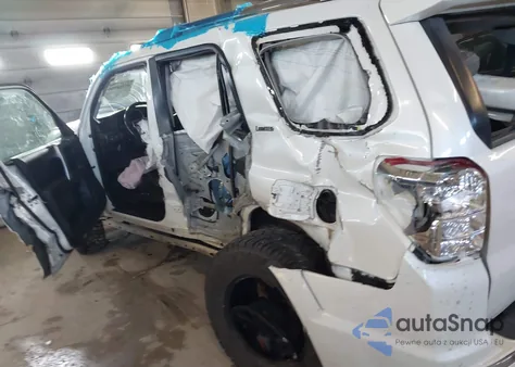 2010 Toyota 4Runner Limited V6 z USA, uszkodzony, nr VIN JTEBU5JR4A5026155